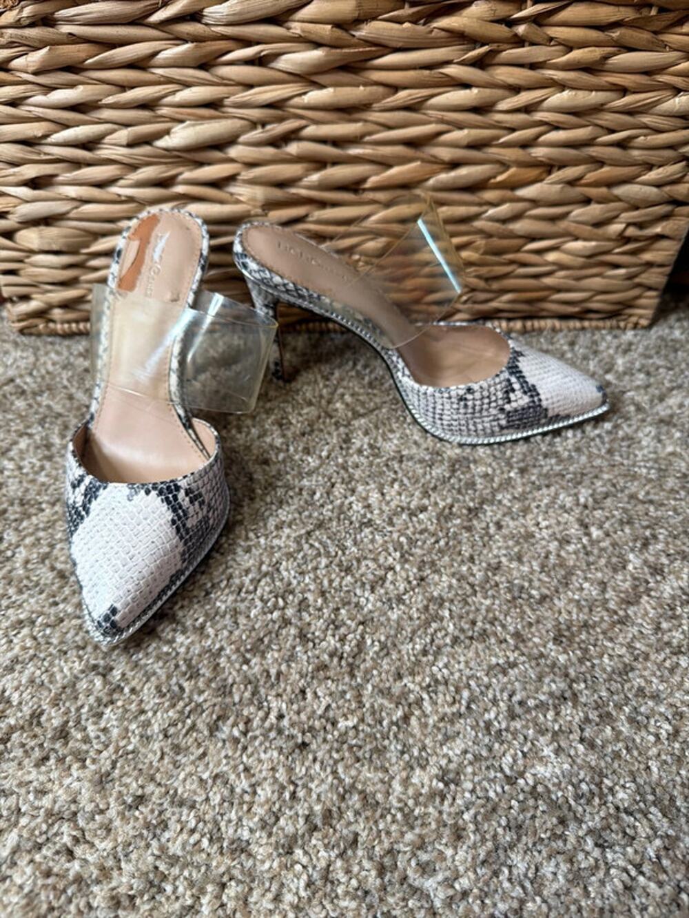 BCBG generation slip on high heel shoes, snake print 6.5 656